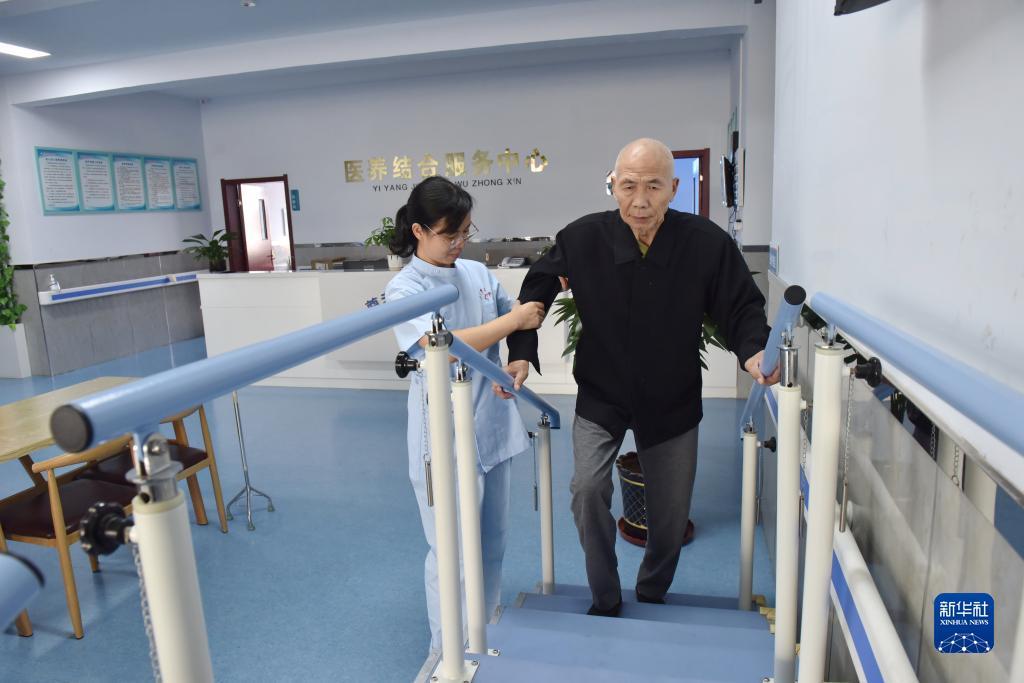 八零一八棋牌